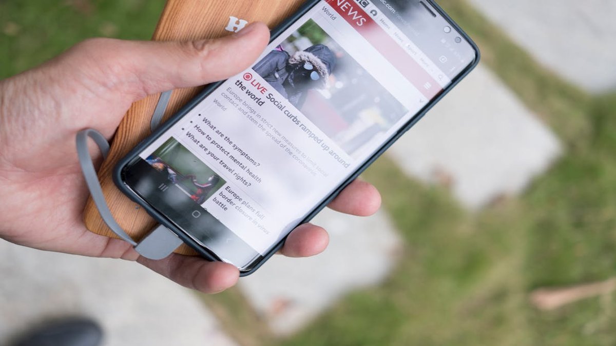 Samsung Galaxy Android smartphone showcasing latest features